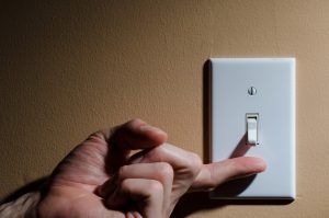 Read more about the article ANEEL reclamação: 4 maneiras de reclamar do serviço de energia elétrica