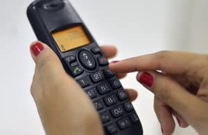 Leia mais sobre o artigo Entenda o direito à suspensão temporária de serviços de telefonia e TV a cabo