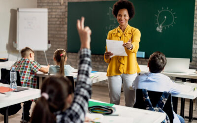 Dia do Professor: 5 direitos trabalhistas que todo educador precisa conhecer