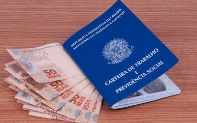 2ª Parcela do 13º Salário: quanto vai cair na conta e o que fazer se a empresa não pagar até dia 20