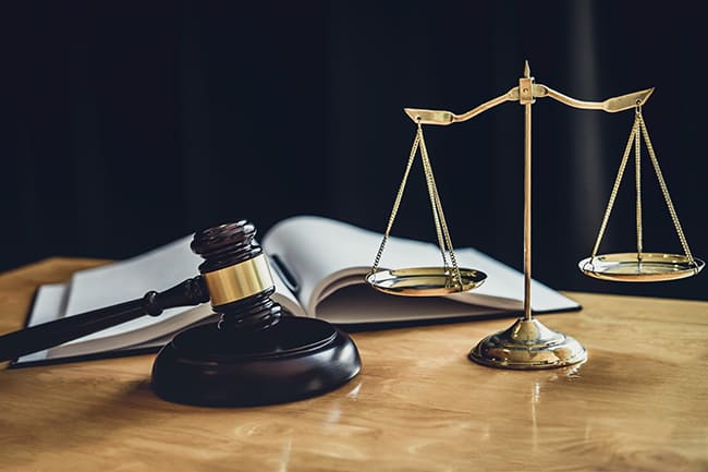 Recesso Forense 2025/2026: O que acontece com meu processo no fim do ano? Vai demorar mais?